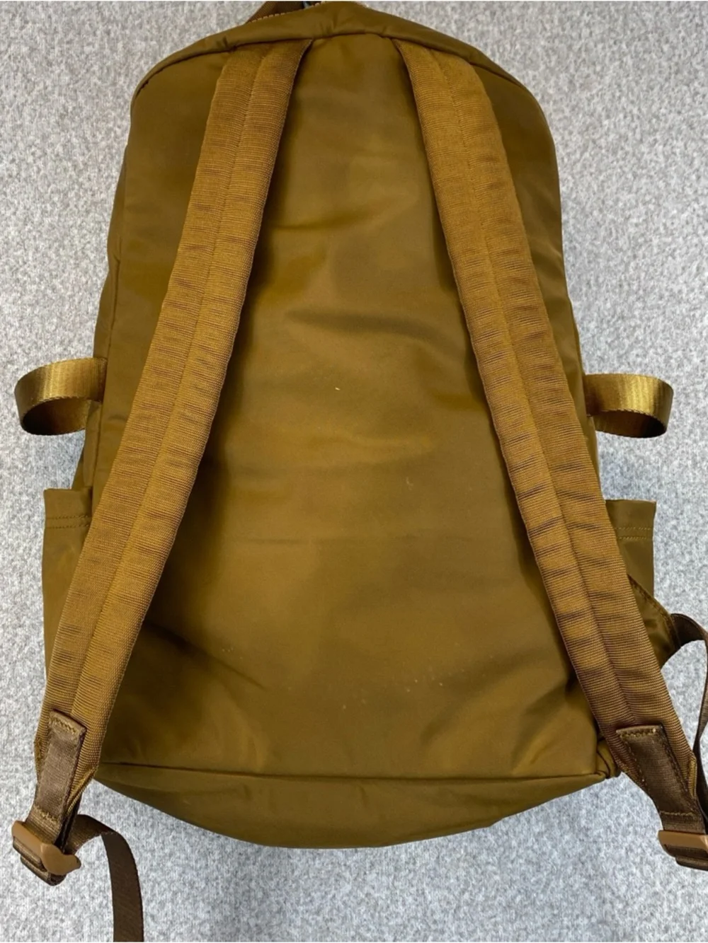 lululemon athletica stains spots